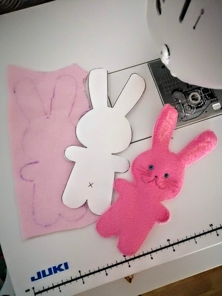 Bunnies for Mini Stitchers - Juki Club